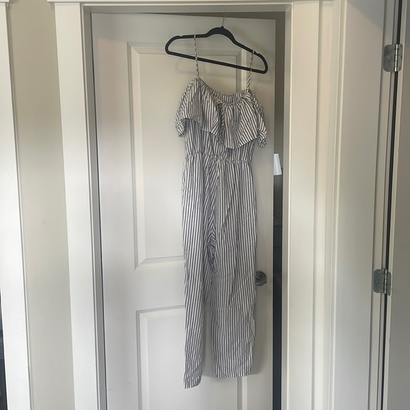 Striped pant romper from H&M - Picture 1 of 3